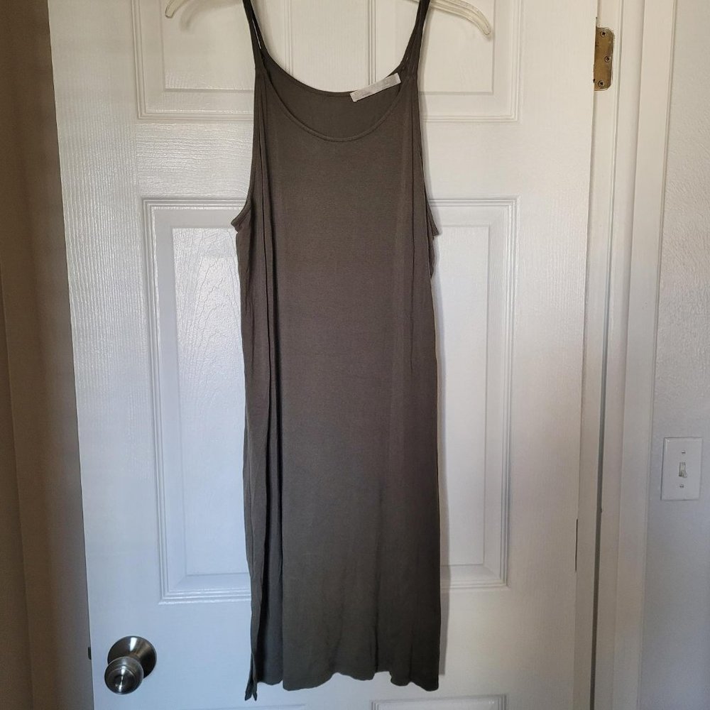 Doublezero Cute spaghetti straps dress.